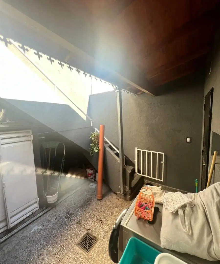 Casa en venta - 4 Dormitorios 2 Baños - 167Mts2 - Ramos Mejía 1
