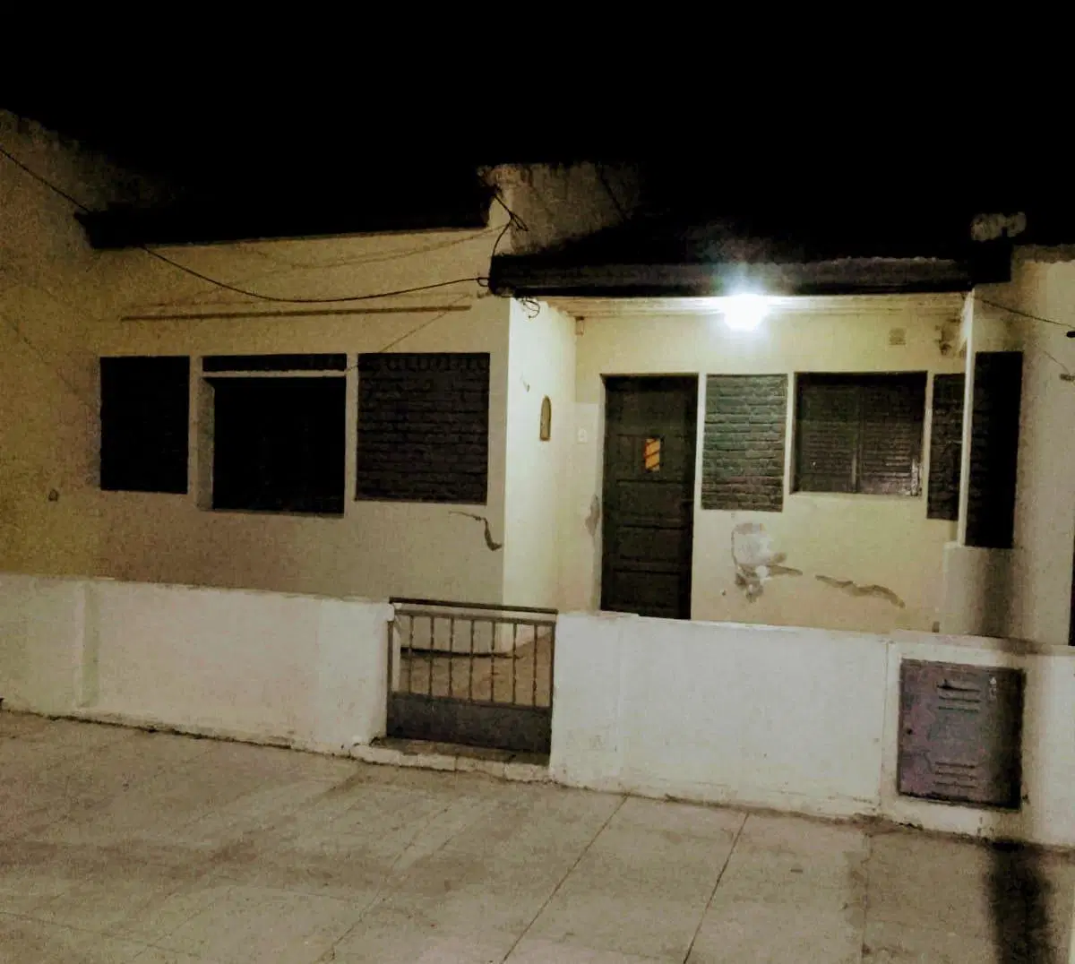 Casa en venta - 2 Dormitorios 1 Baño - Cochera - 365Mts2 - Pergamino 2
