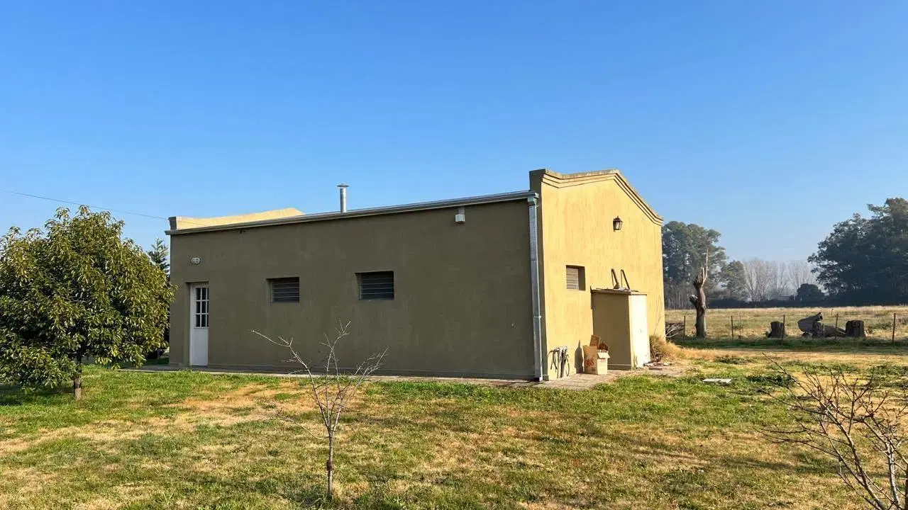 Quinta en venta - 3 Dormitorios 2 Baños - Mercedes 1