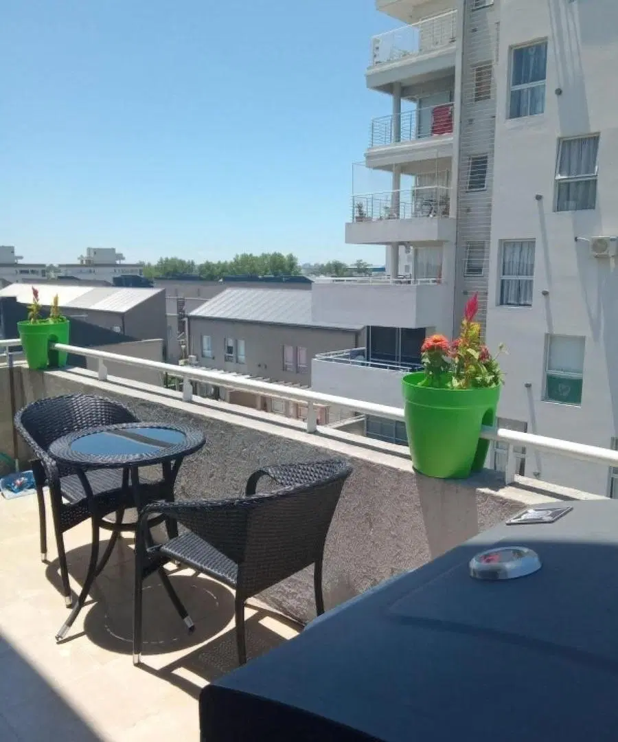 Departamento en venta - 3 Dormitorios 2 Baños - 80Mts2 - Castelar 2