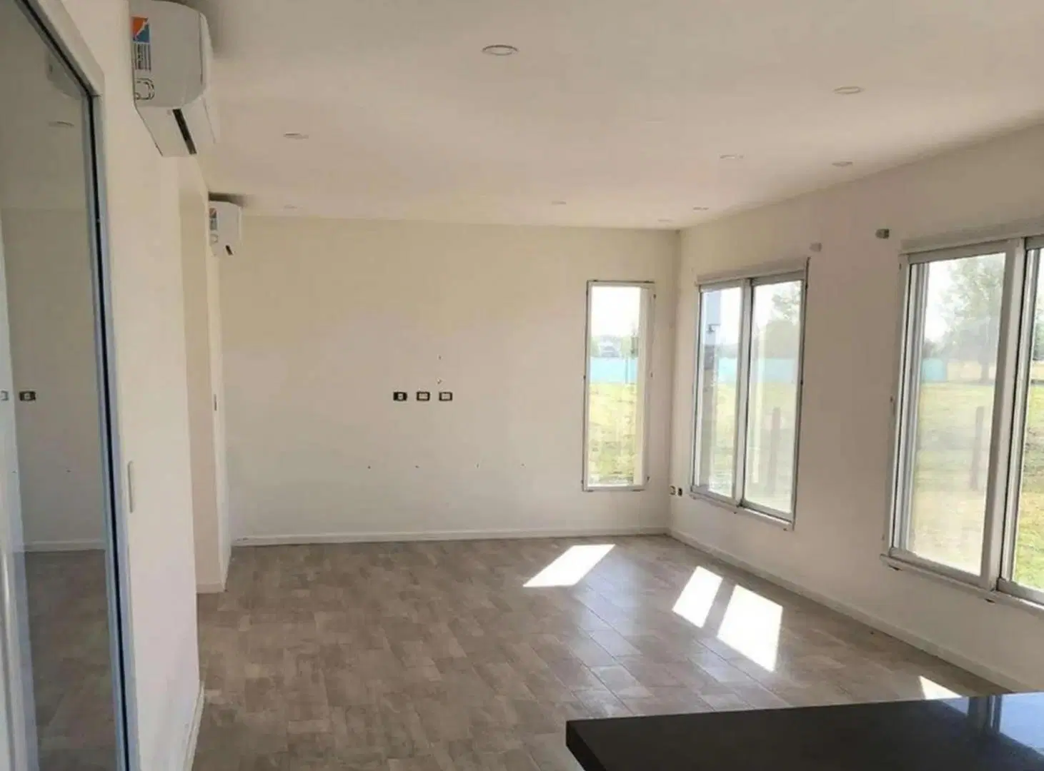 Casa en venta - 3 Dormitorios 3 Baños - La Plata 8