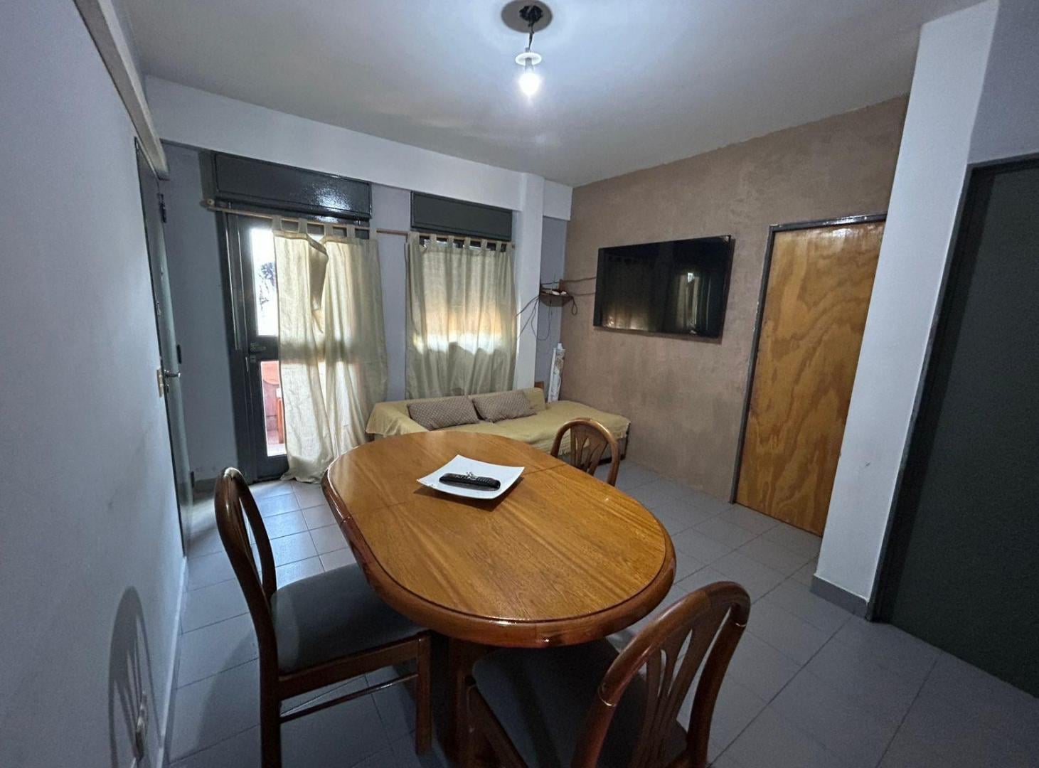 Departamento en venta - 2 Dormitorios 1 Baño - Pompeya