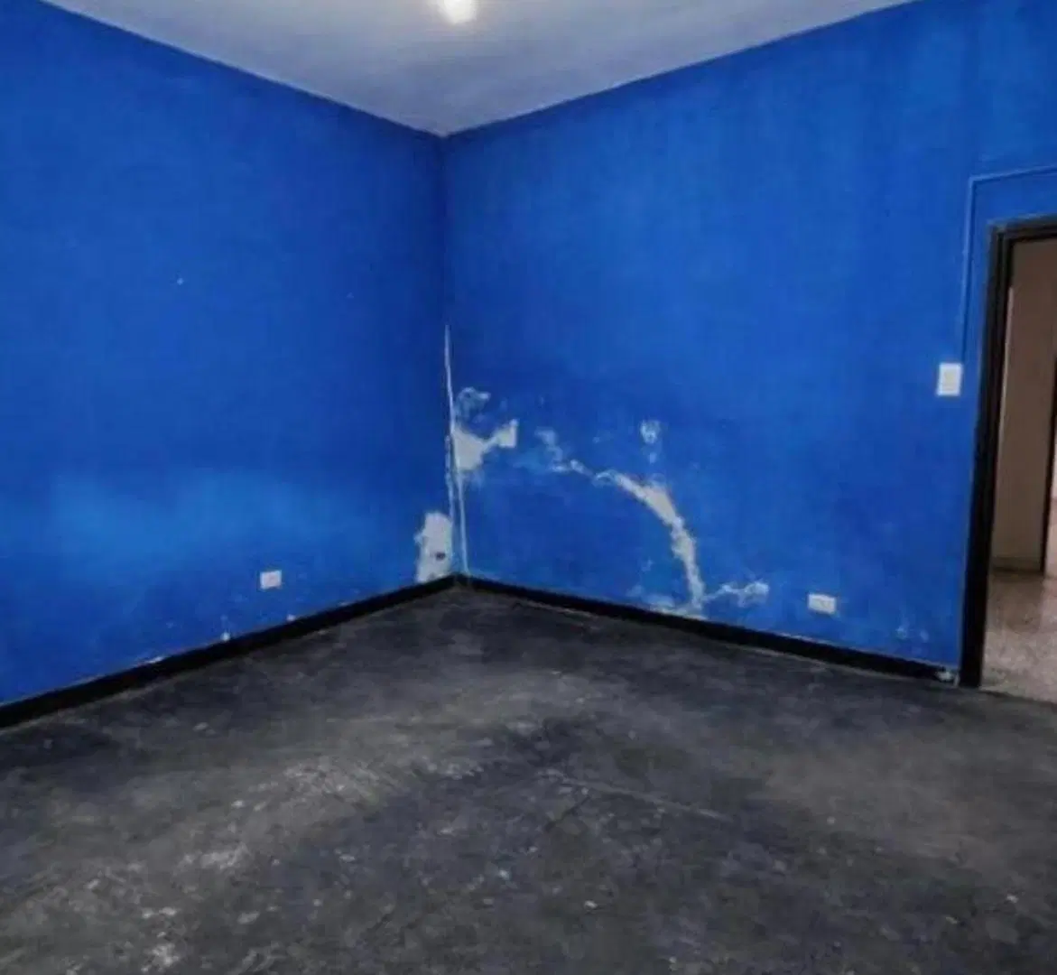 Casa en venta - 2 Dormitorios 1 Baño - Berazategui 8
