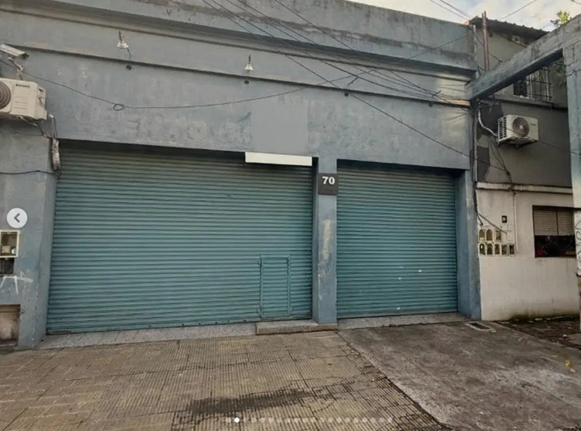 Depósito en Venta - 1 Baño - 337mts - Avellaneda 3