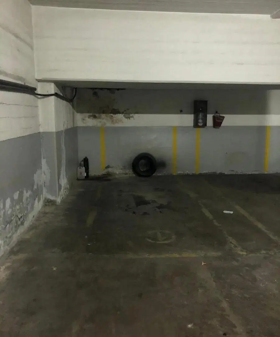 Cochera en Venta -  9.0mts - Nuñez 5