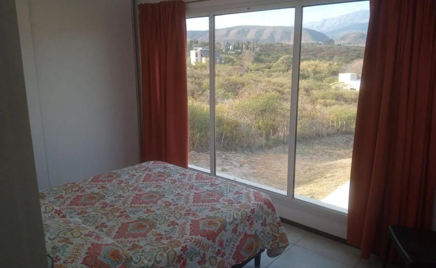 Casa en venta - 3 Dormitorios 2 Baños - Córdoba 4