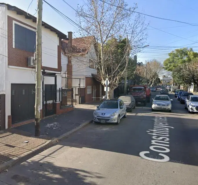 Departamento en venta - 2 Dormitorios 2 Baños - 75Mts2 - Morón 2