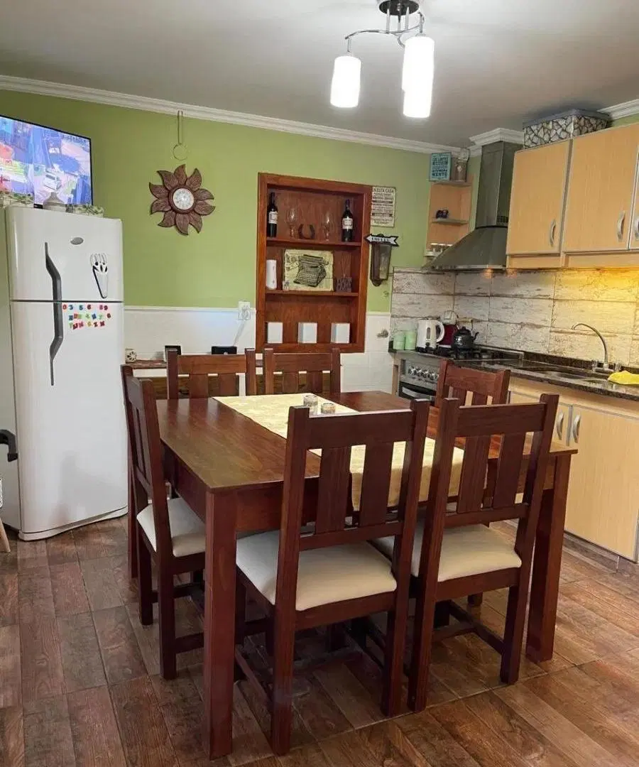 Casa en venta - 3 Dormitorios 1 Baño - Departamento - 250Mts2 - Chascomús 5