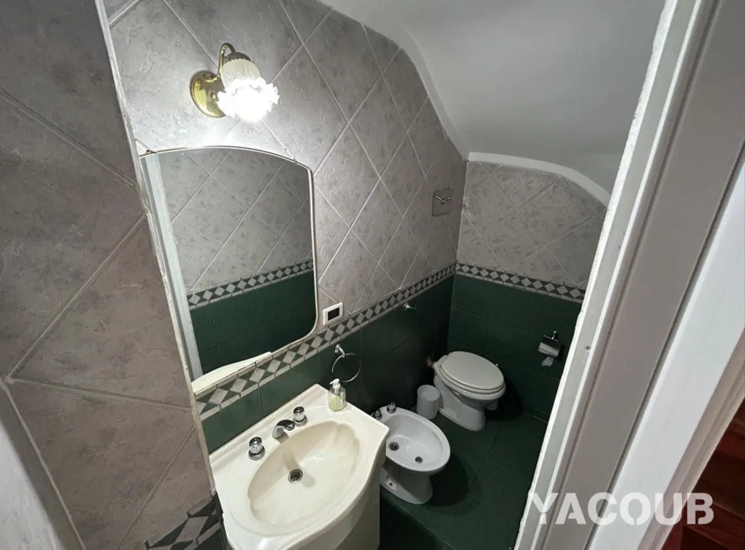 Casas en alquiler temporario - 4 Dormitorios 2 Baños - Mar del Plata 5