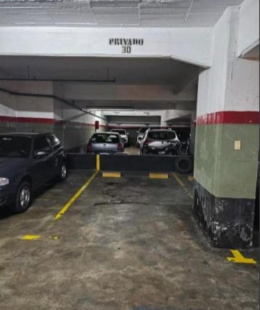 Cochera en venta - 12,9Mts2 - Balvanera