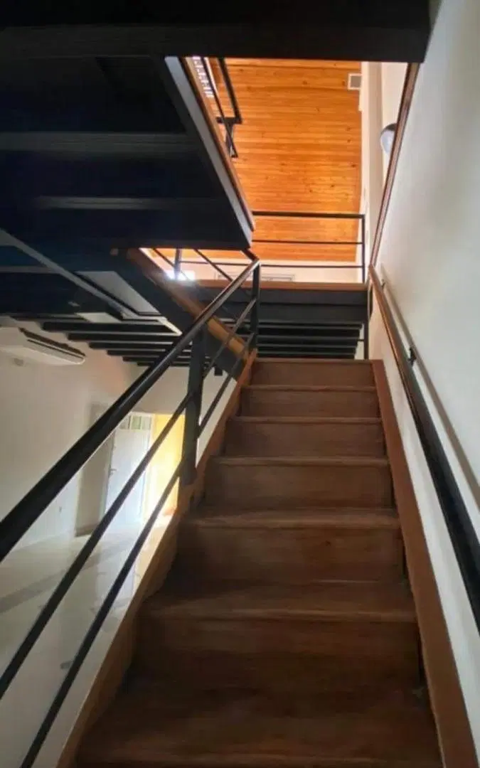 Casa en venta - 2 Dormitorios 2 Baños - Cochera - 330Mts2 - Chivilcoy 3