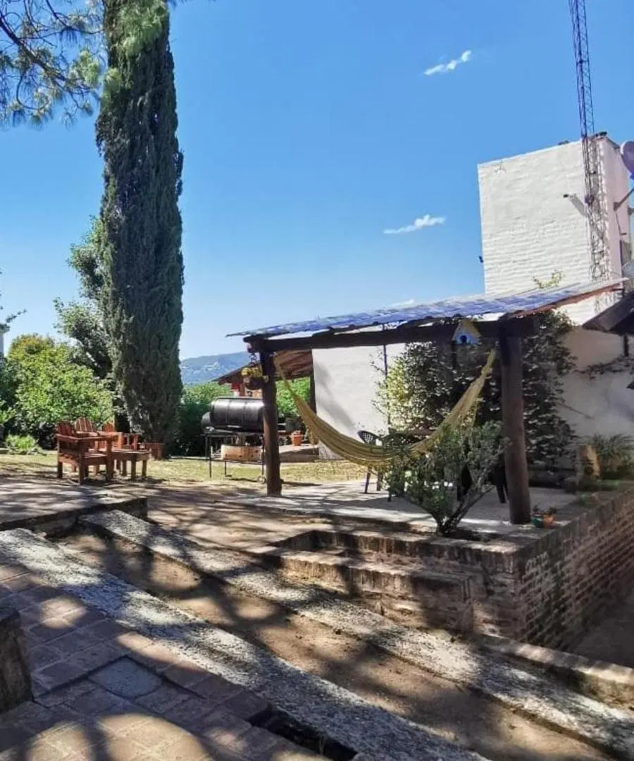 Complejo de cabañas en venta - 5 UFs - 1.880Mts2 - Cuesta Blanca 1