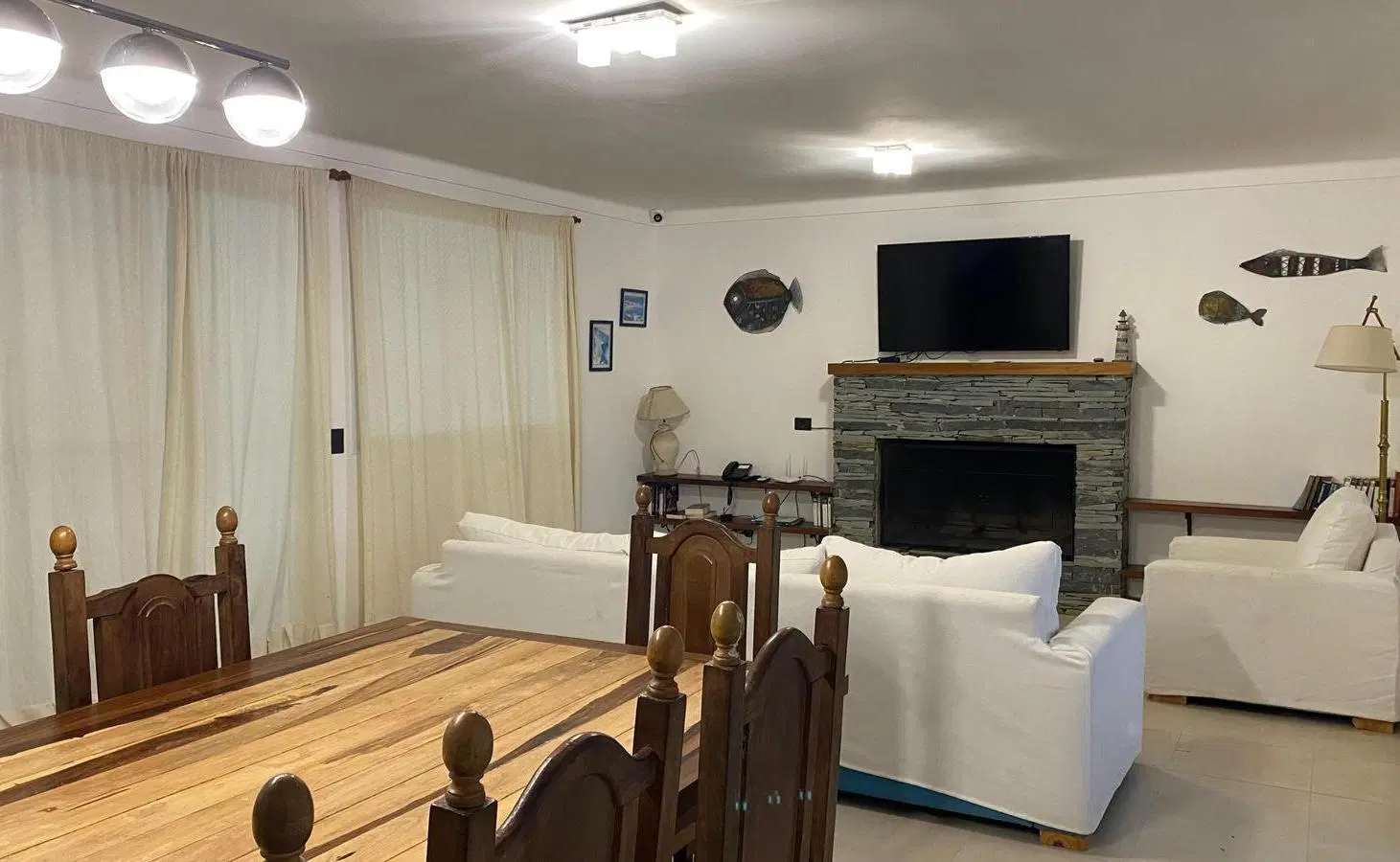 Casa en venta - 5 Dormitorios 4 Baños - Pinamar 3