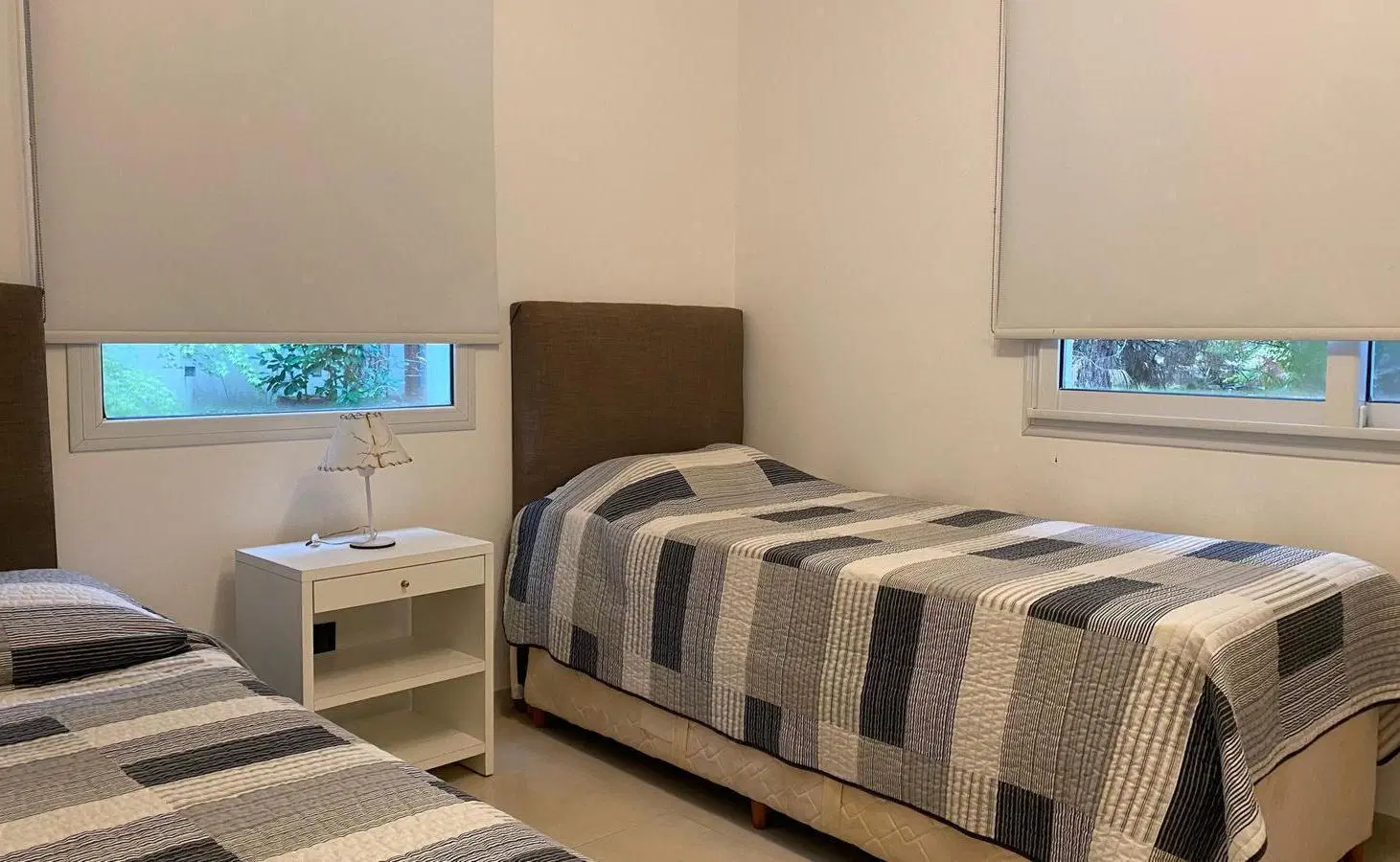 Casa en venta - 5 Dormitorios 4 Baños - Pinamar 4