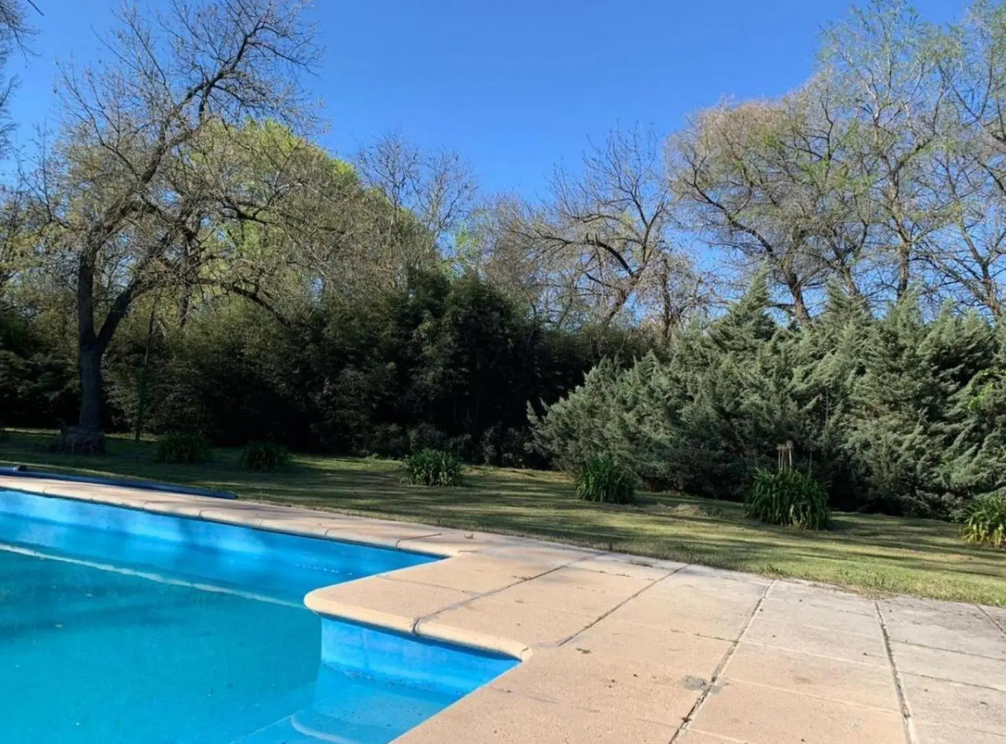 Casa en venta - 6 Dormitorios 6 Baños - 17.000Mts2 - Tortuguitas 4