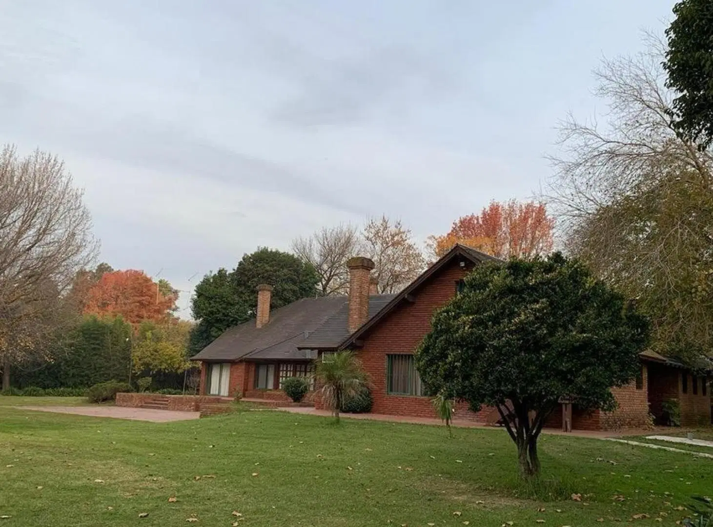 Casa en venta - 6 Dormitorios 6 Baños - 17.000Mts2 - Tortuguitas 5