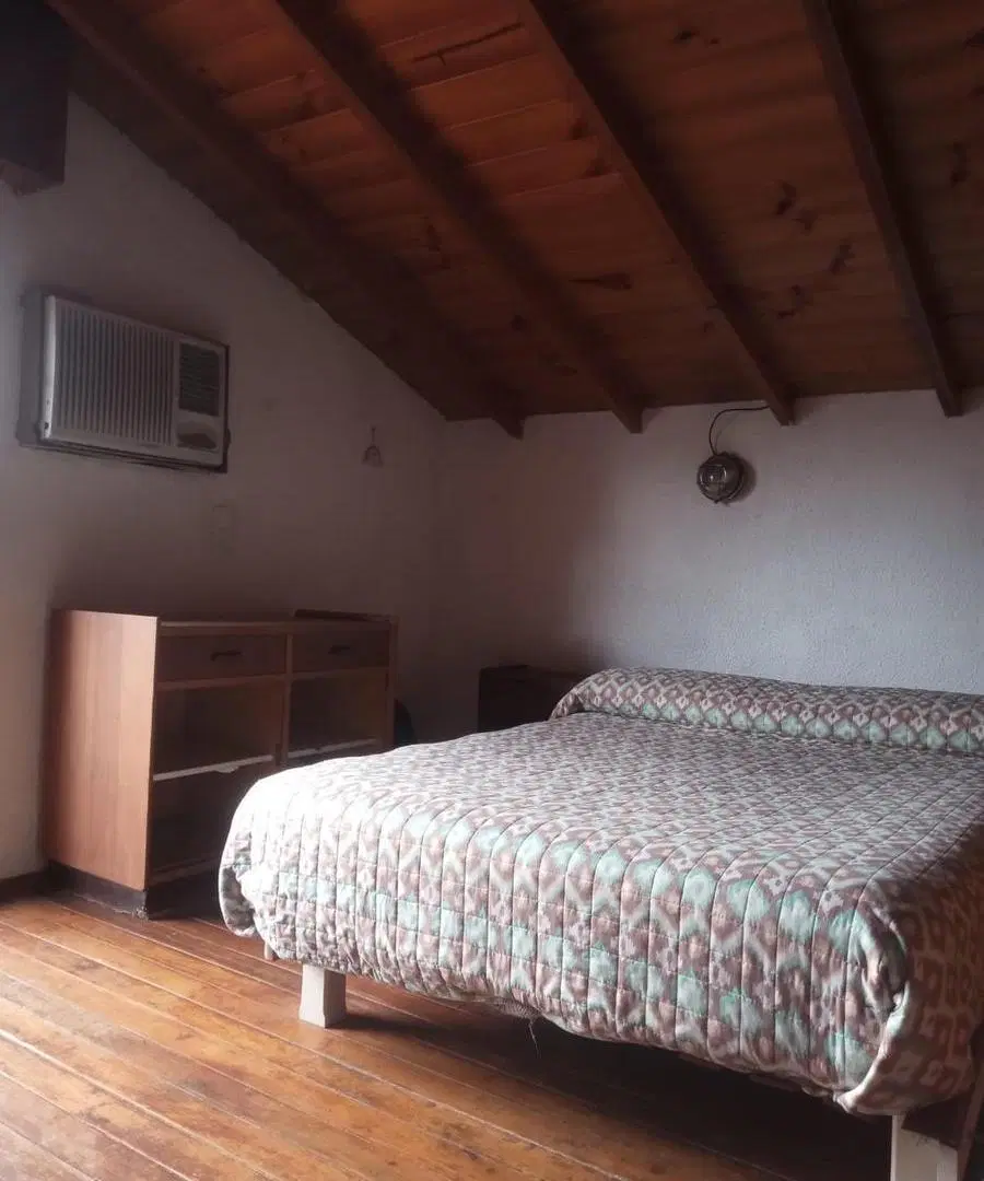 Casa en venta - 3 Dormitorios 2 Baños - Villa Gesell 3