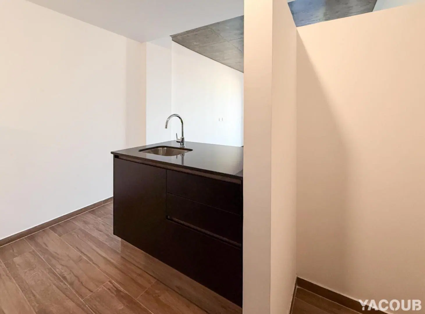 Monoambiente venta  -39 mts 2 totales con balcón- La Plata-pozo-emprendimiento. 4