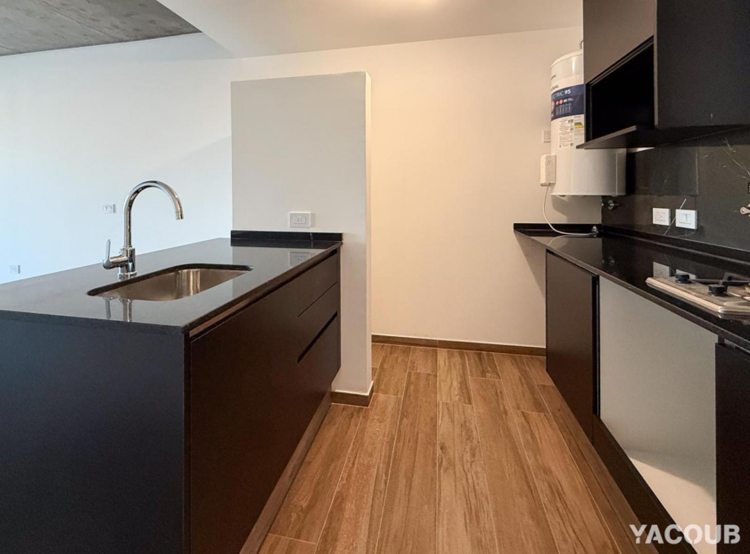 Monoambiente venta -39 mts 2 totales con balcón- La Plata-pozo-emprendimiento.