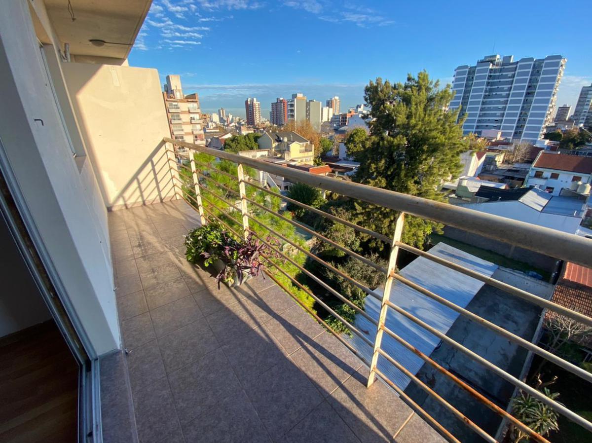 Departamento en Alquiler - 2 Dormitorios 1 Baño - 67mts - Avellaneda