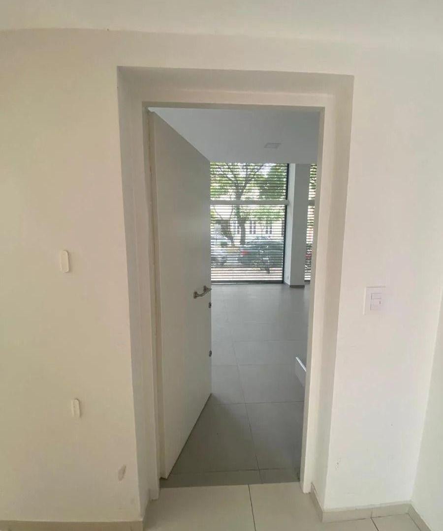 Local Comercial en alquiler - 90mts2 - La Plata