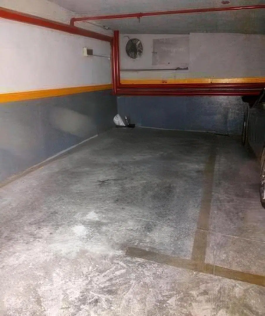 Cochera en venta - 25Mts2 - Abasto 1