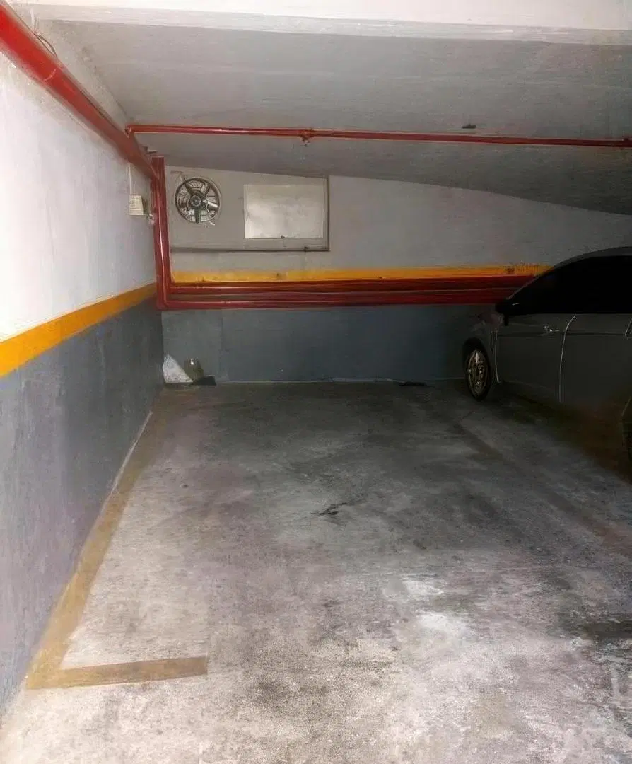 Cochera en venta - 25Mts2 - Abasto 3