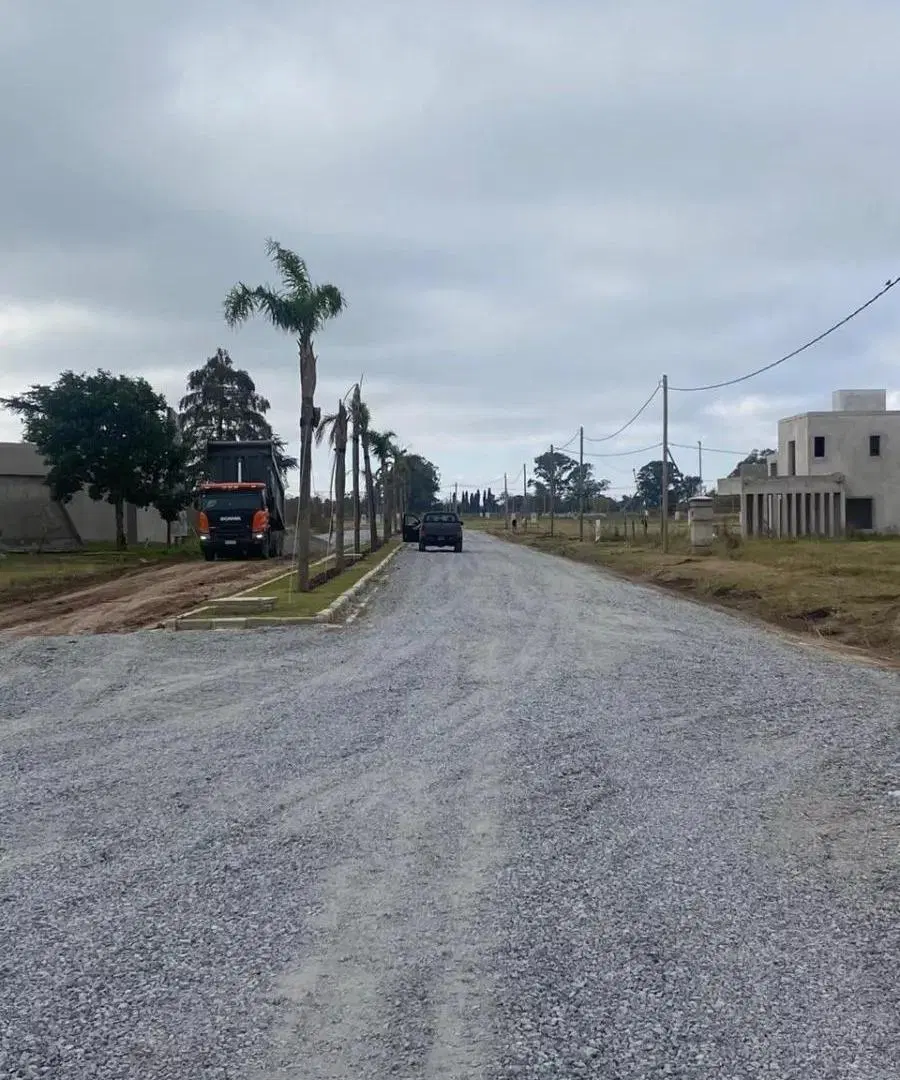 Terreno en venta - 683mts2 - Mariano Acosta 4