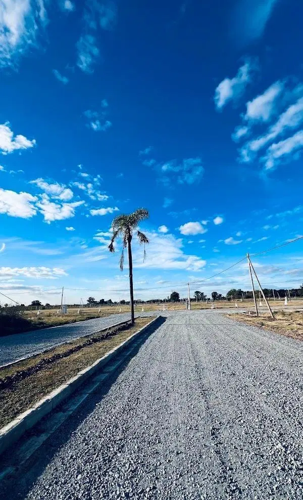 Terreno en venta - 683mts2 - Mariano Acosta 1