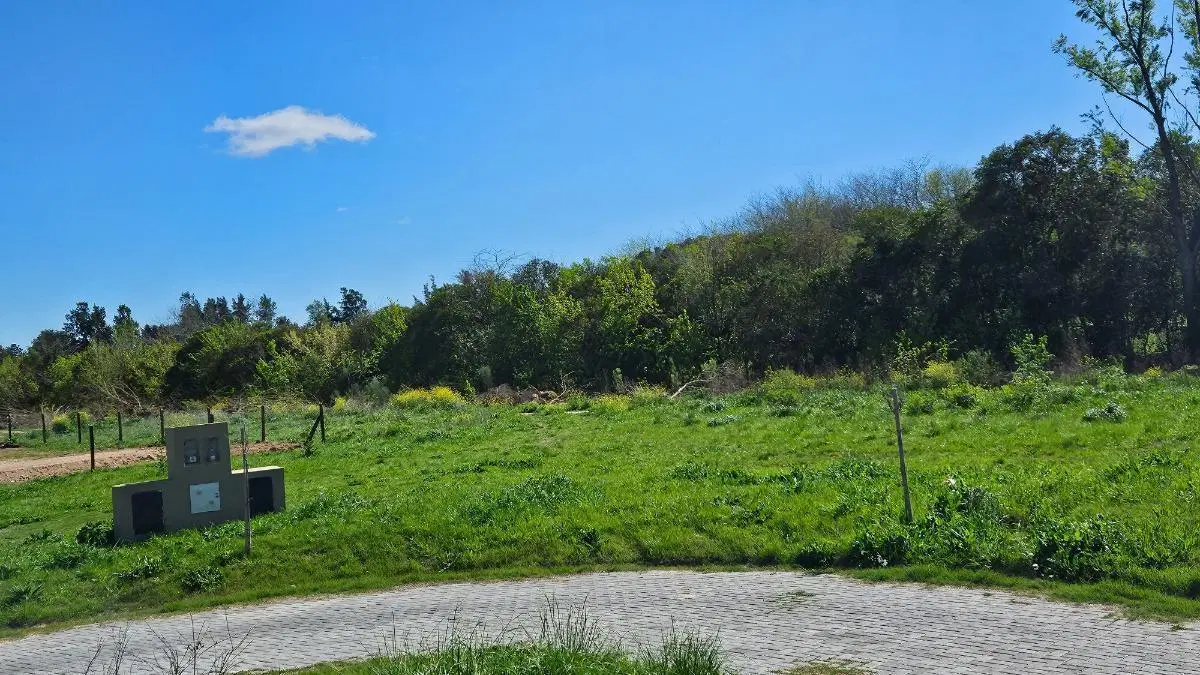 Terreno en venta - 444,14Mts2 - Exaltación de La Cruz 3