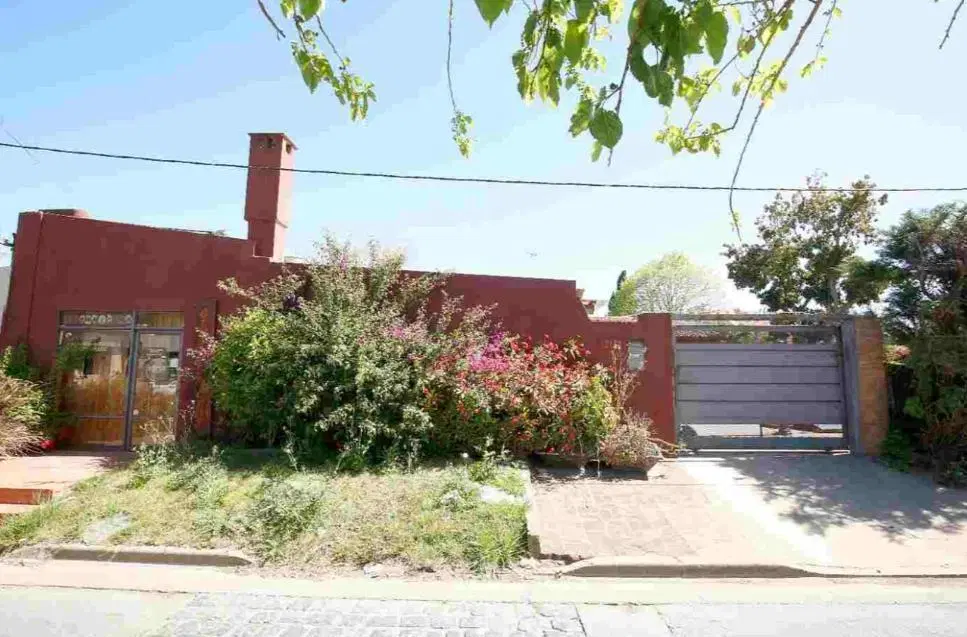 Terreno en venta - 852Mts2 - Manuel B. Gonnet, La Plata 3