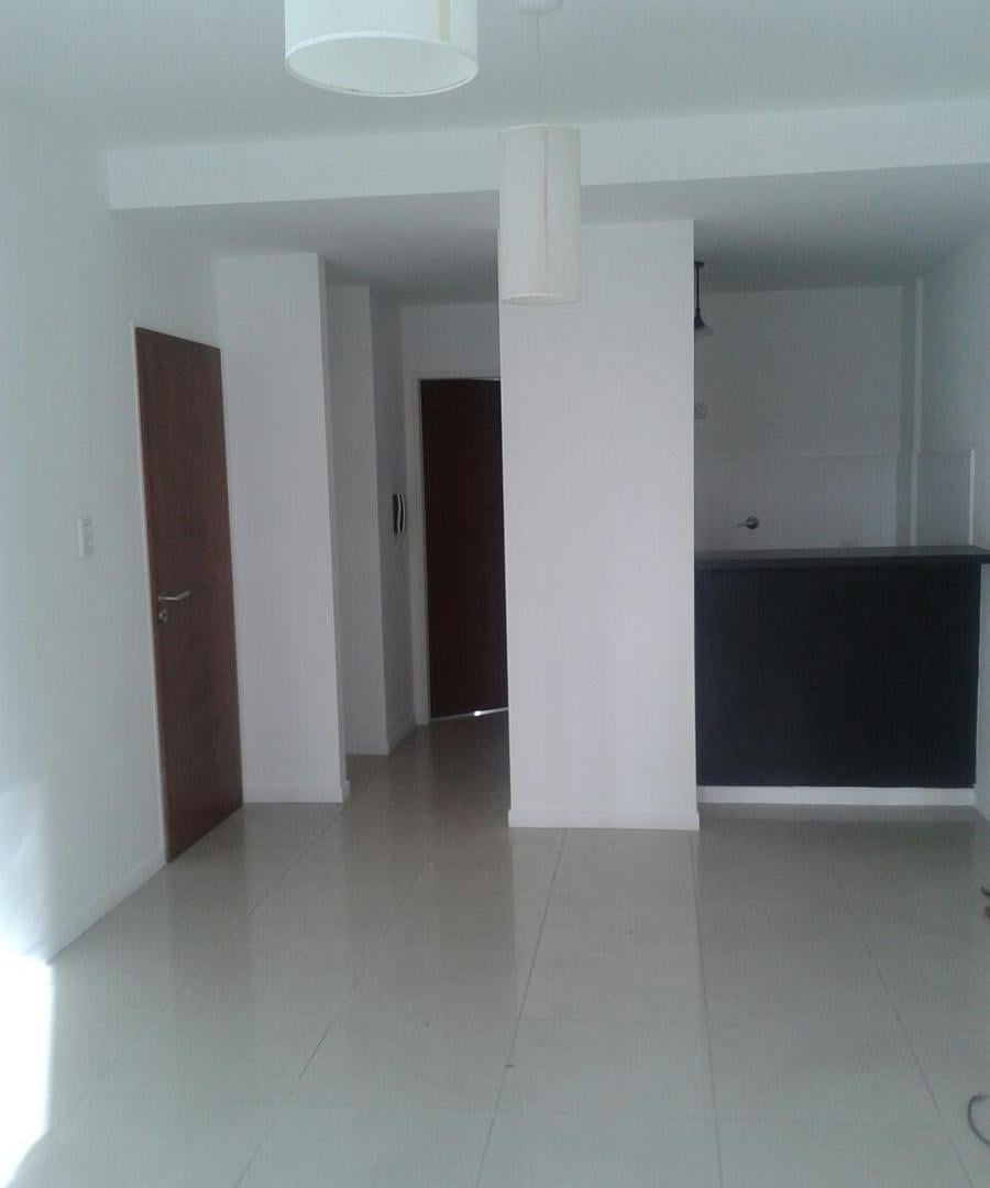 Departamento en venta - 2 Dormitorios 1 Baño - 58Mts2 - La Plata