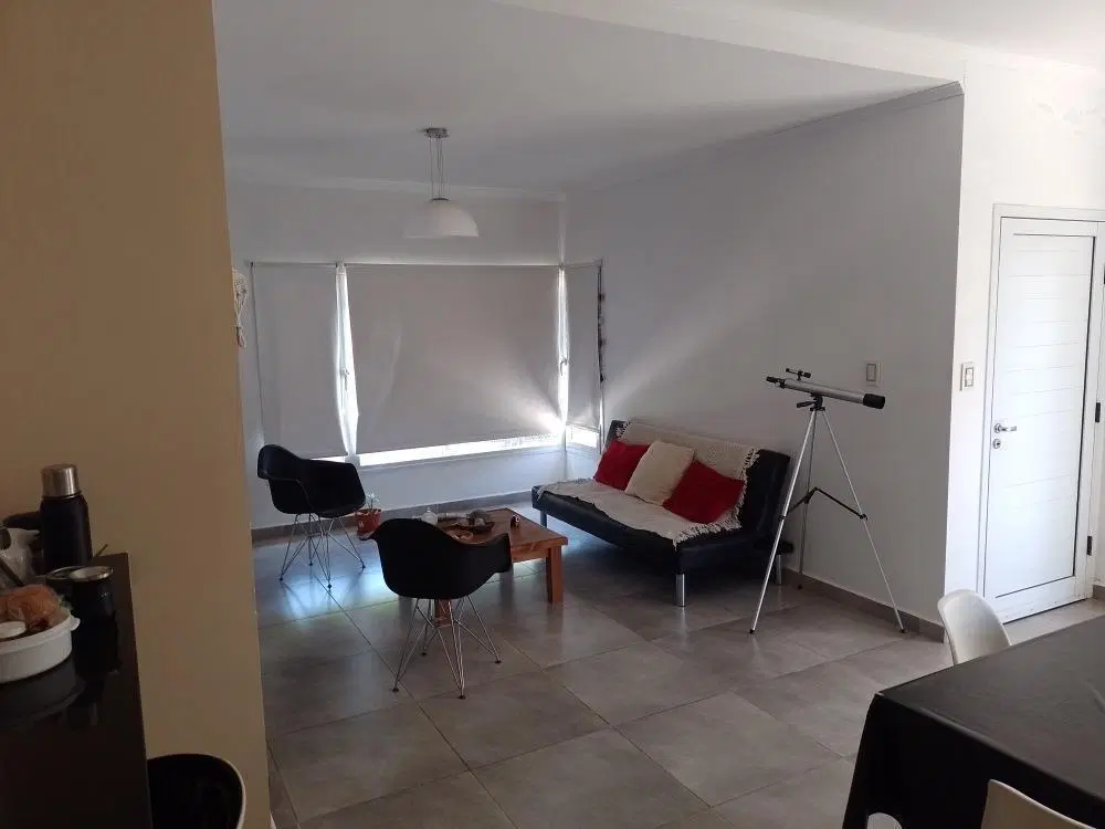 Casa en venta - 2 Dormitorios 1 Baño 1 Cochera - 150Mts2 - General Alvear 2