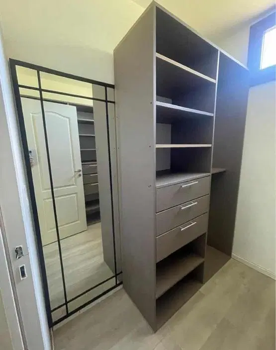 Casa en venta - 3 Dormitorios 3 Baños - 258Mts2 -Terreno 10,600- Monte 8