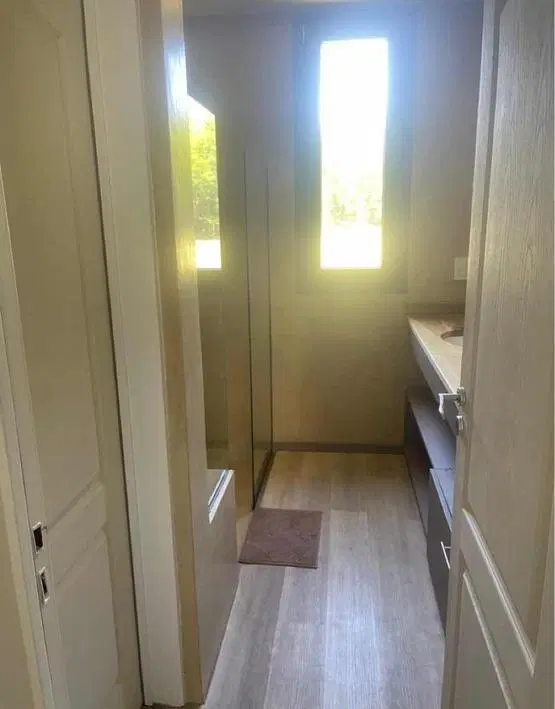 Casa en venta - 3 Dormitorios 3 Baños - 258Mts2 -Terreno 10,600- Monte 3