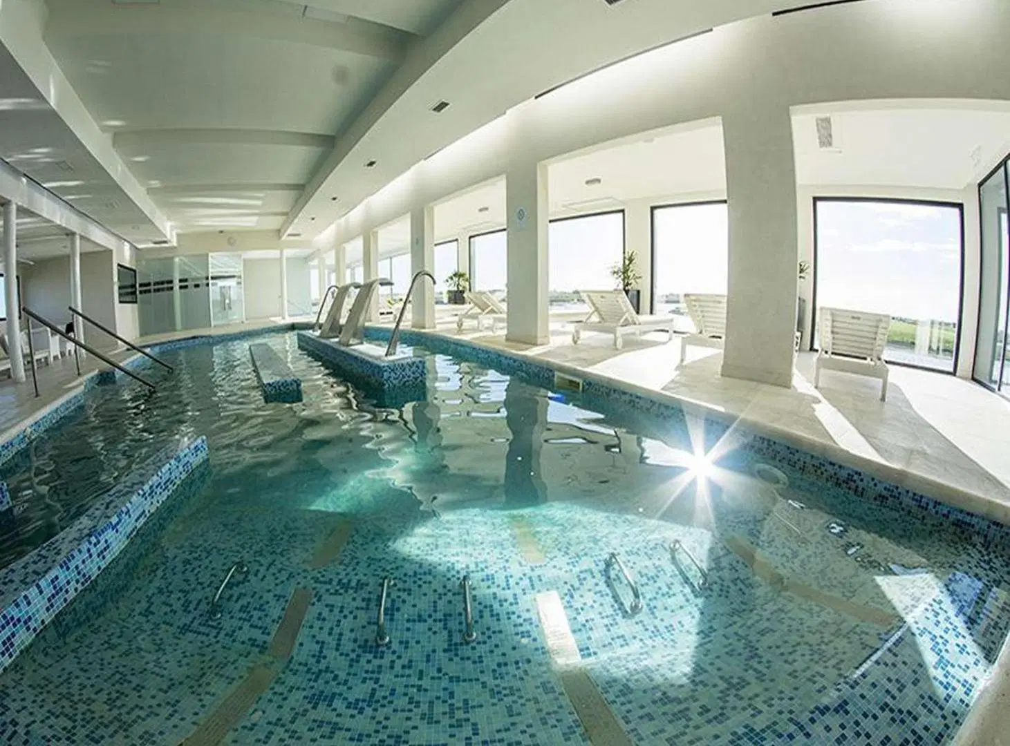 Terreno en venta - 1.800mts2 - Club de Campo El Mirador, Coronel Brandsen 4