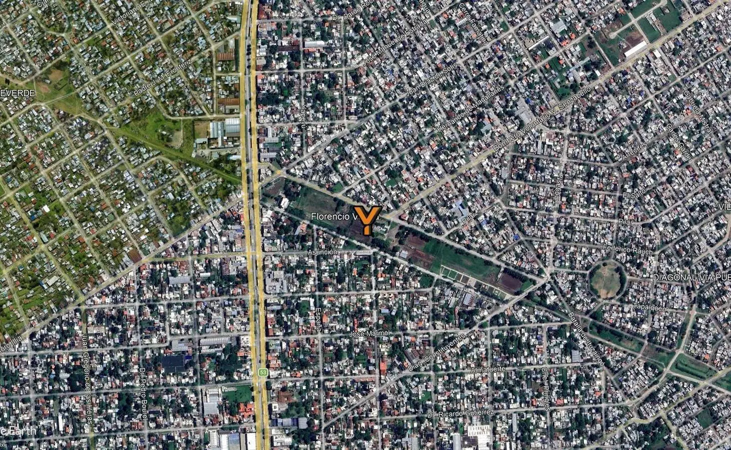 Dúplex en venta - 3 Dormitorios 2 Baños - Florencio Varela 2