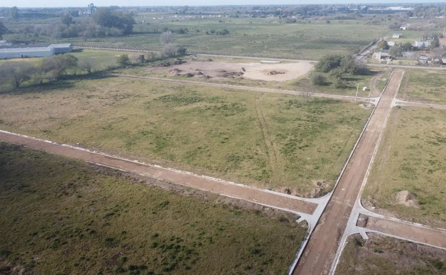 Terreno en venta - 420Mts2 - Zelaya, Pilar 2