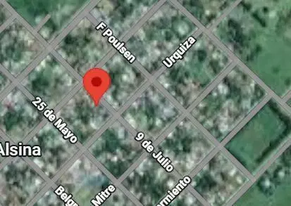 Casa en venta - 3 Dormitorios 3 Baños - Cocheras - 833Mts2 - Alsina 8