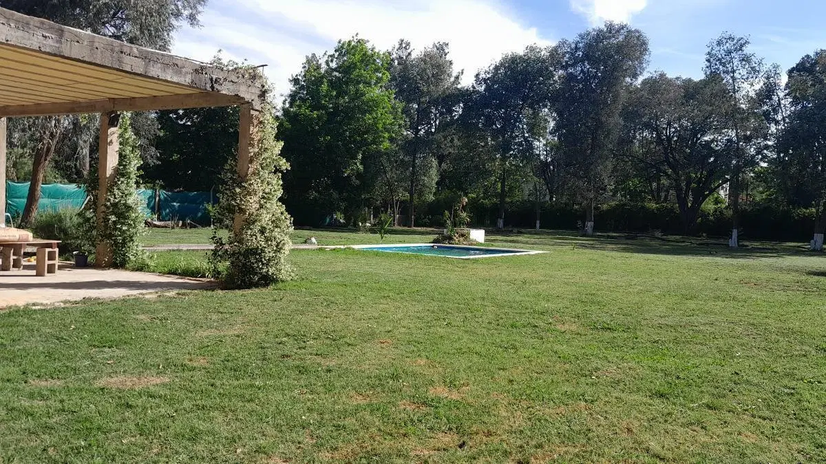 Casa en venta - 5 Dormitorios 4 Baños - 4.000Mts2 - Villa Rosa, Pilar 2