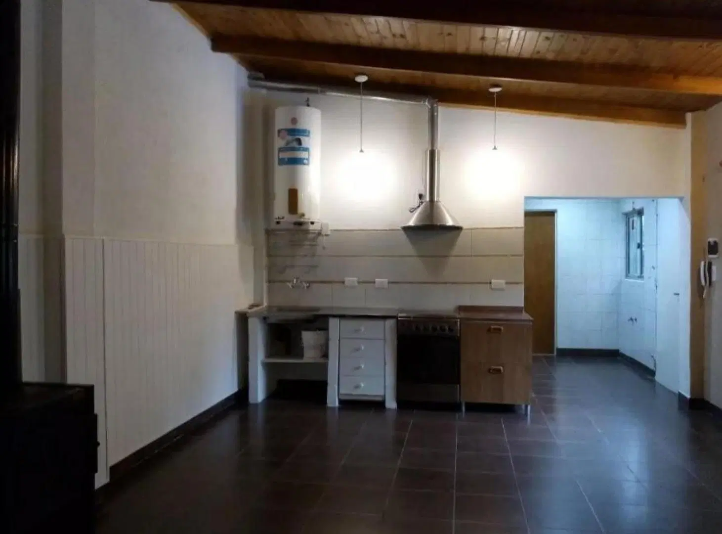 Casa en venta - 5 Dormitorios 3 Baños - Cocheras - 340Mts2 - Canning 4