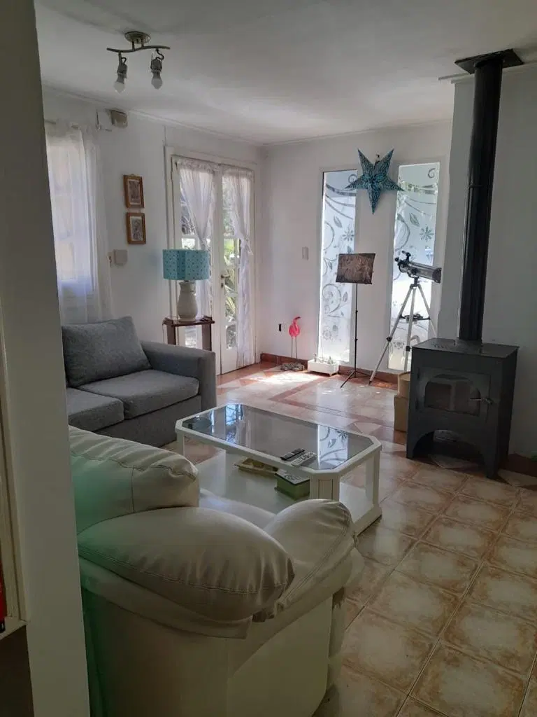Casa en venta - 3 Dormitorios 2 Baños - Cochera - 900Mts2 - Necochea 2
