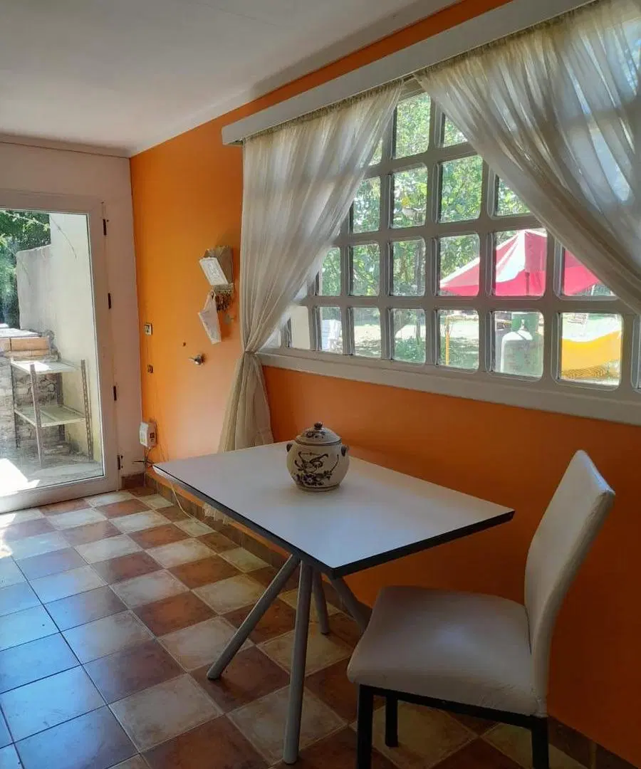 Casa en venta - 3 Dormitorios 2 Baños - Cochera - 900Mts2 - Necochea 4