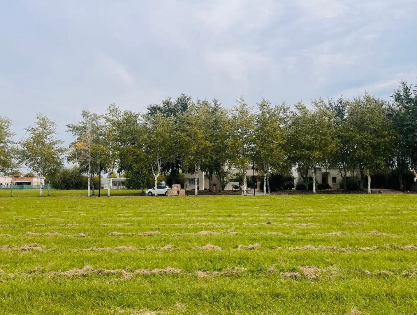 Terreno en venta - 1002mts2 - Haras del Sur III - La Plata 2