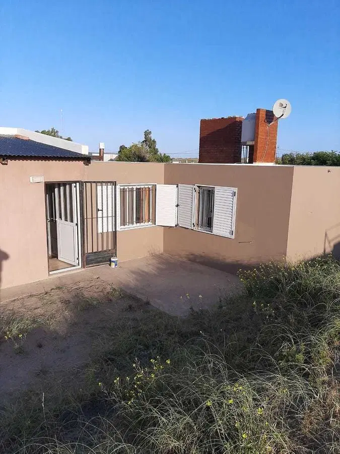 Casa en Venta - 1 dormitorio 1 baño - 300mts2  - La Baliza, Patagones 3