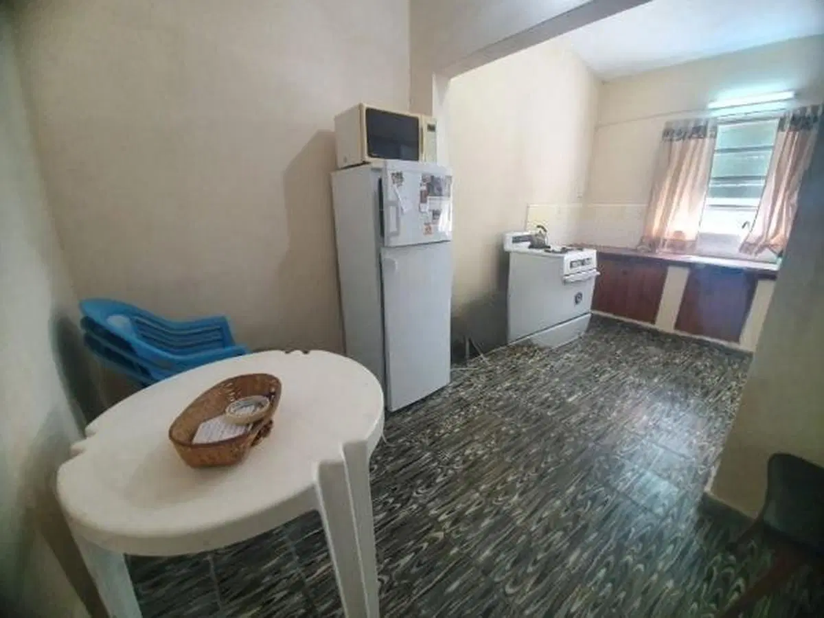Casa en venta - 1 Dormitorio 1 Baño - 350Mts2 - Mar de Ajó 4