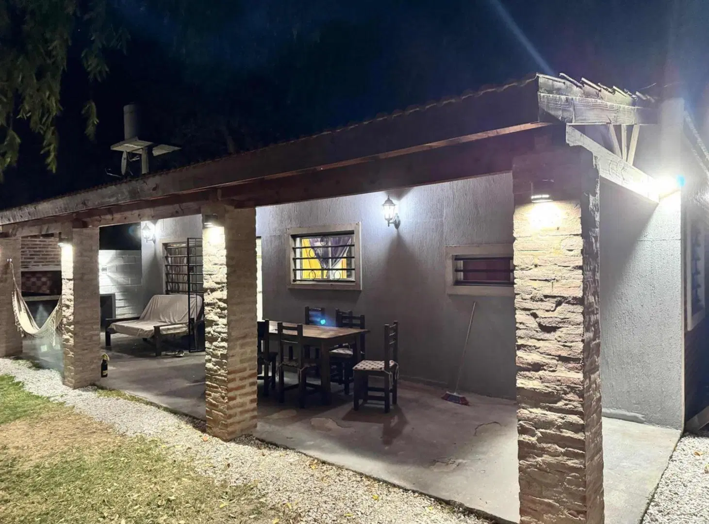 Casa en alquiler temporario - 2 Dormitorios 1 Baño - Santa Teresita 5
