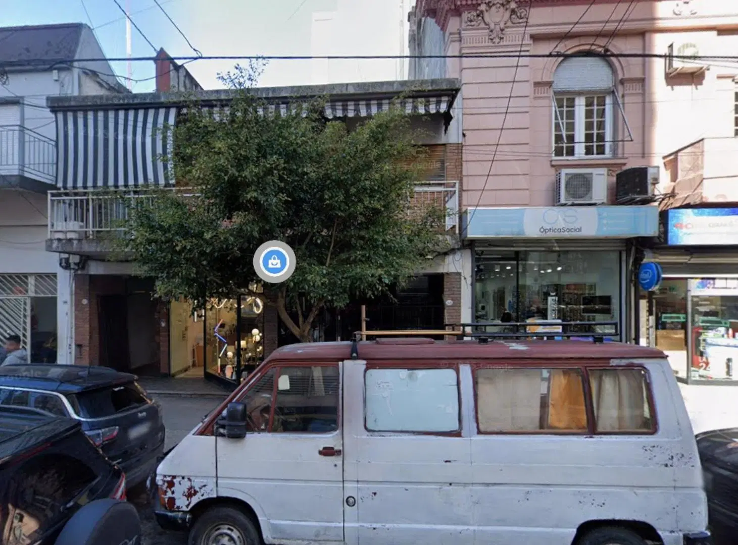 Cochera en venta - 15Mts2 - Belgrano 3