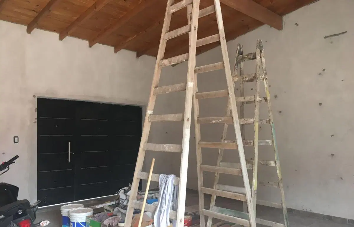 Casa en venta - 4 dormitorios 2  baños - 310mts2 - General Belgrano 2