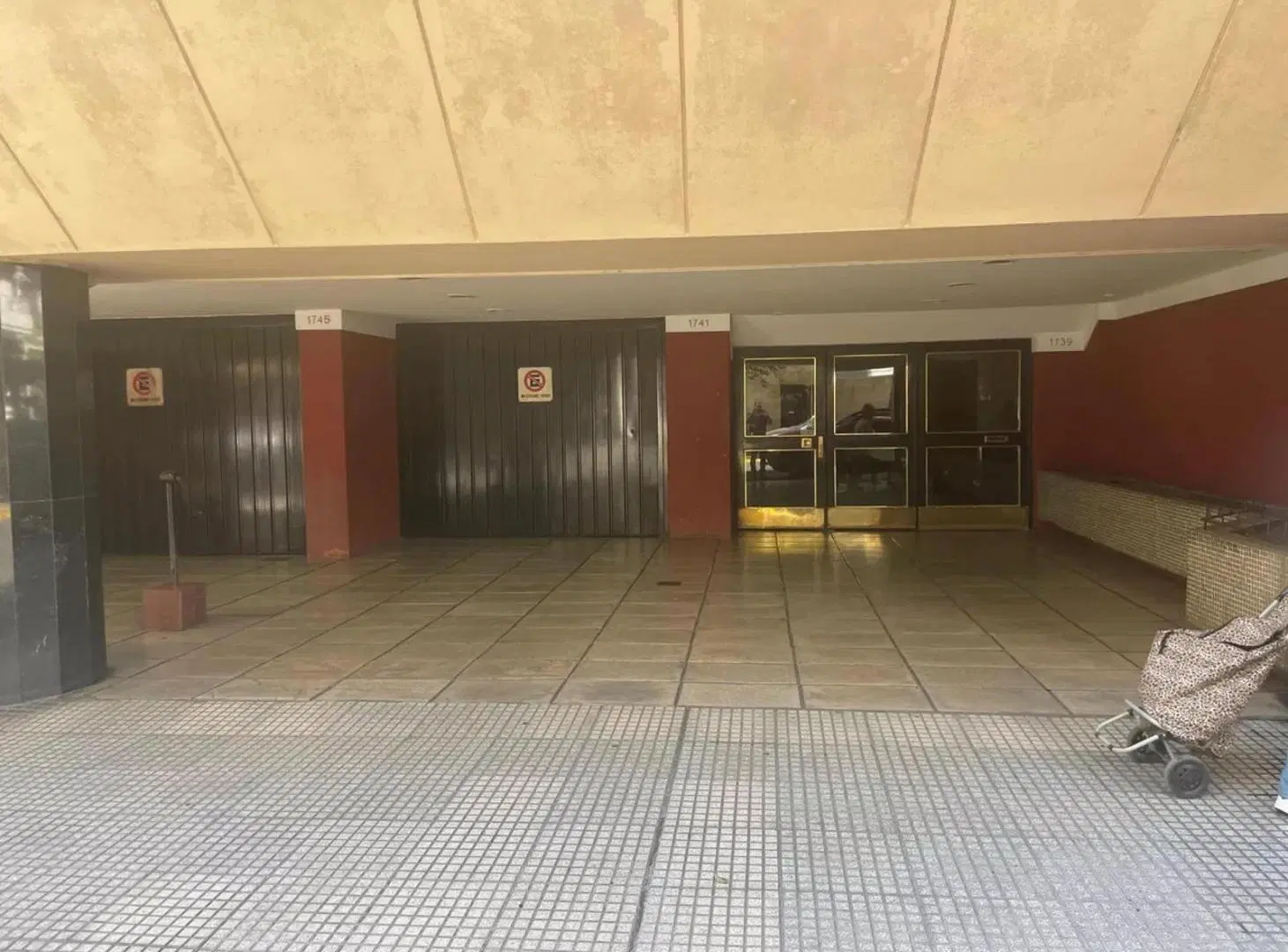 Cochera en venta - 10Mts2 - Belgrano 2